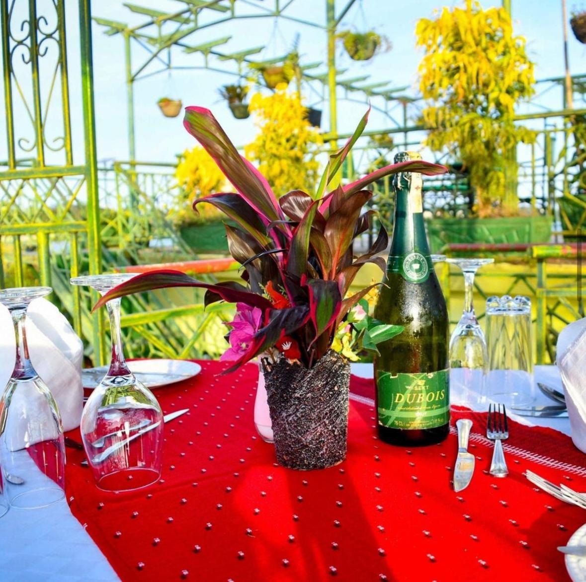 Country Lake Resort Garuga Entebbe Bagian luar foto